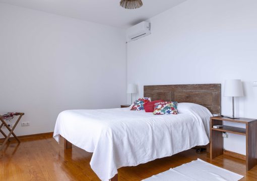 Casa com 2 Quartos – Casa do Lado T2