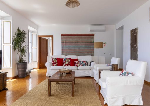 Casa com 2 Quartos – Casa do Lado T2