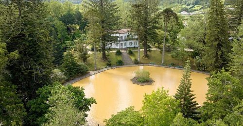 parque-terra-nostra-tanque